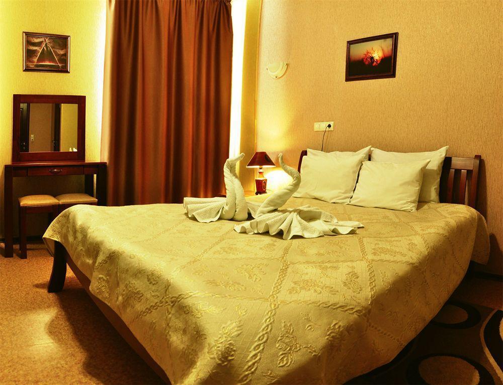 Hotel An-2 Харьков Экстерьер фото